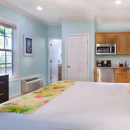 Travelers Palm Inn キーウェスト エクステリア 写真