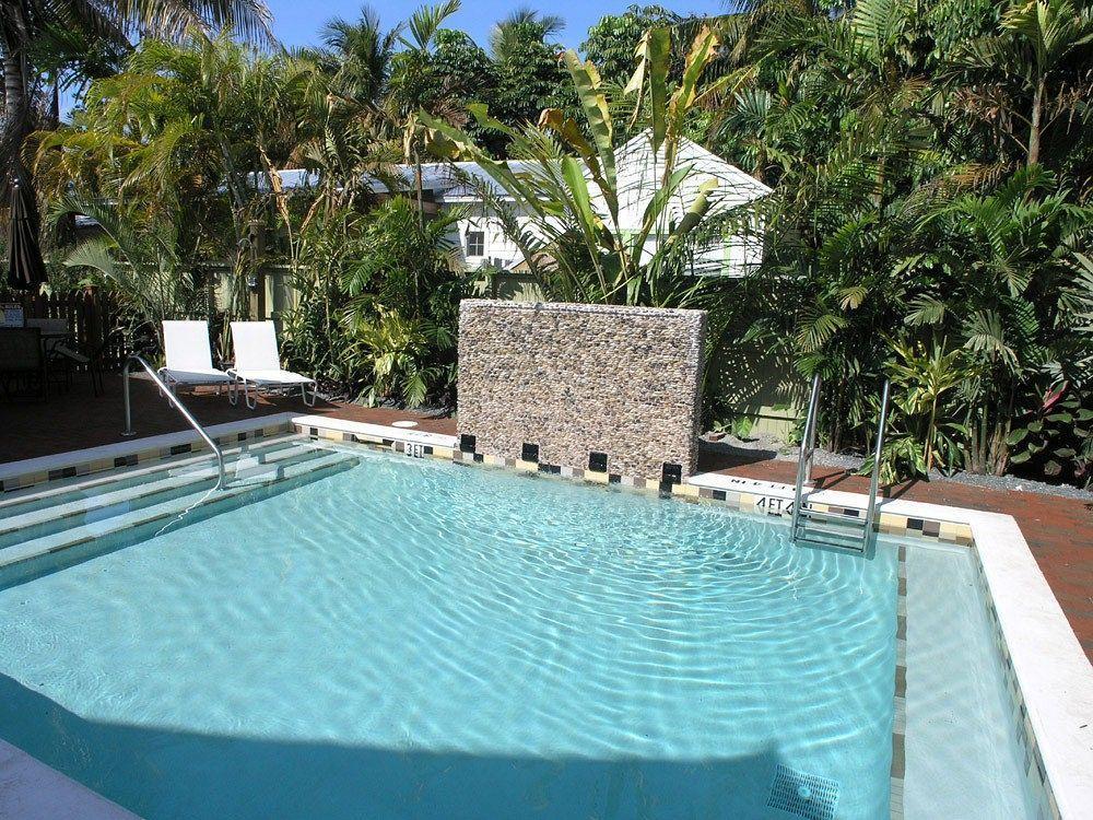 Travelers Palm Inn キーウェスト エクステリア 写真