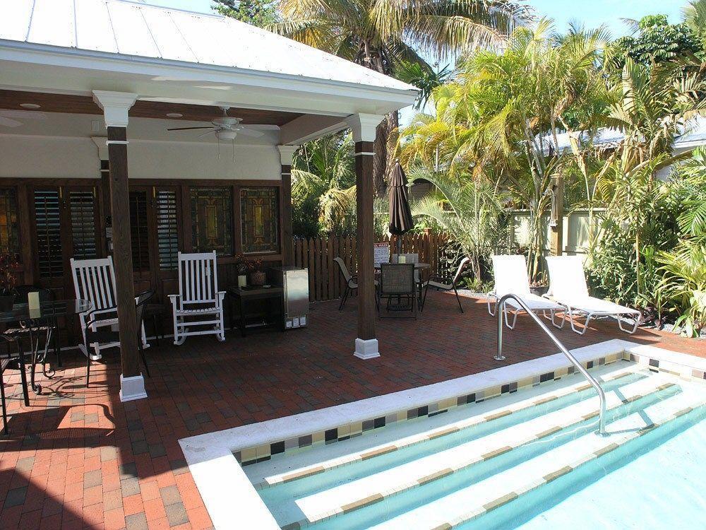Travelers Palm Inn キーウェスト エクステリア 写真