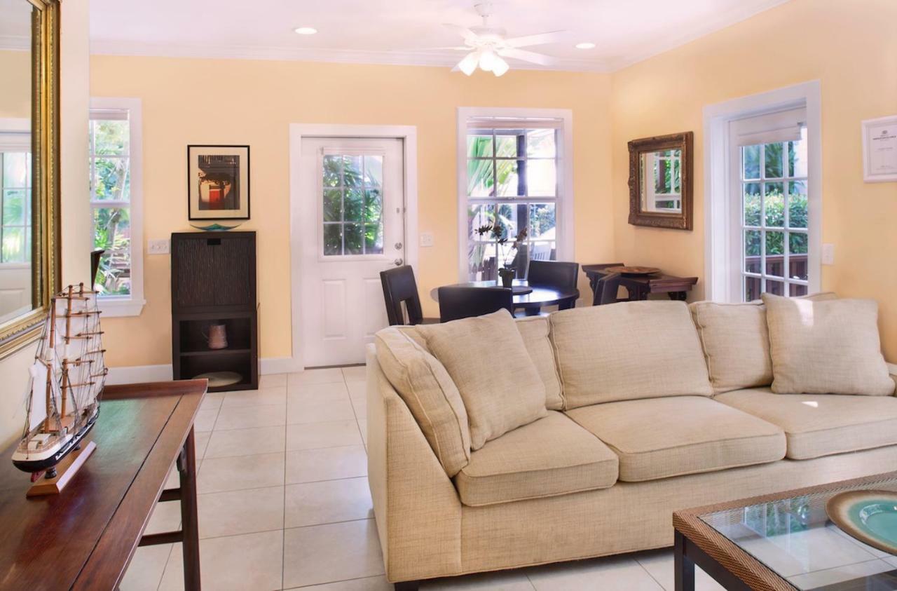 Travelers Palm Inn キーウェスト エクステリア 写真